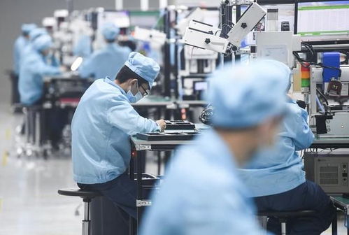 綠廠攜手華中科技大學(xué)共建聯(lián)合實(shí)驗(yàn)室，引領(lǐng)新型存儲技術(shù)革新浪潮